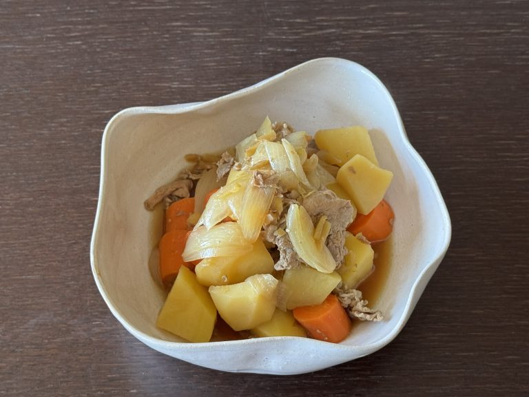 Japanese Meat and Potato(Nikujaga) 肉じゃが